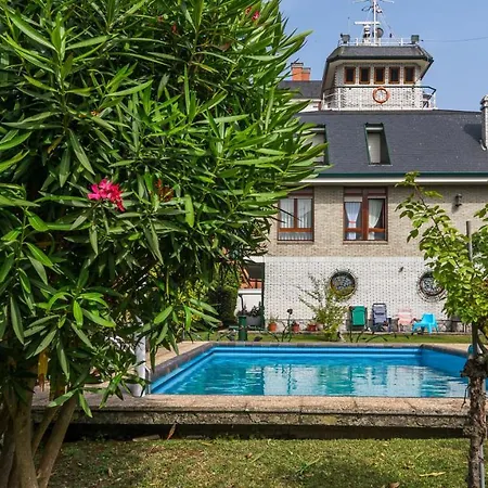 Villa Cecilia - Casa Marinera Con Piscina Y Jardin Colindres Exterior photo
